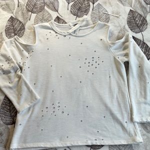 Women’s white long sleeve top bare shoulder